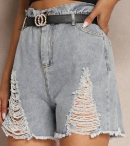 Jasnoniebieskie Bawełniane Szorty Jeansowe z Paskiem i Przetarciami High Waist Vikisona